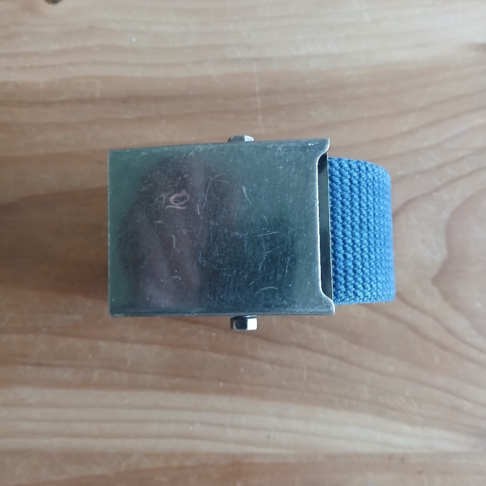 Columbia Blue Web Fabric Strap With Metal Bulkle.
